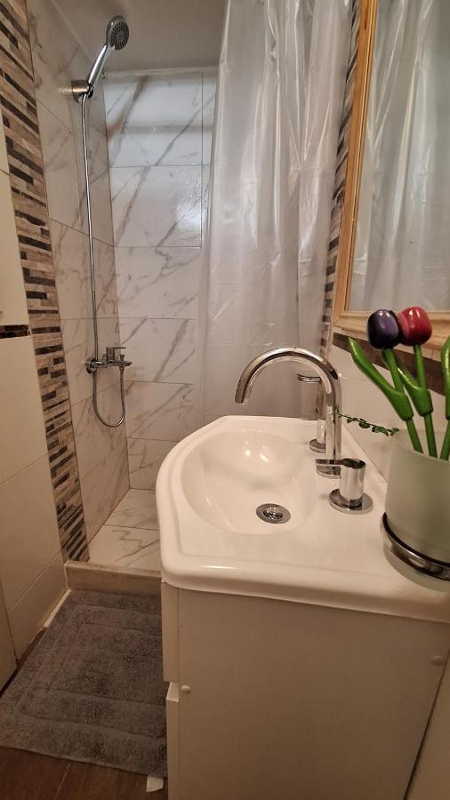 Bed & Breakfast Estudio Civit